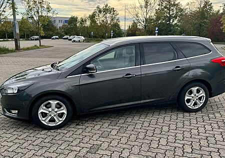 Ford Focus Turnier Diesel Turnier 1.5 TDCi DPF Start-St