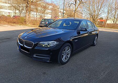 BMW 518 d - 1.Hand - Head Up - Standheizung - Top