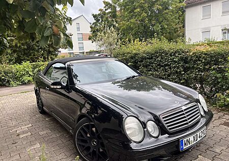 Mercedes-Benz CLK 200 Cabrio Kompressor Avantgarde