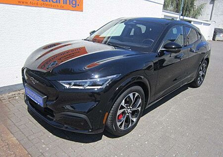 Ford Mustang Mach-E 4x4 AWD, Technologie-Paket