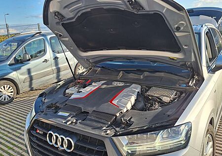 Audi SQ7 4.0 TDI quattro tiptronic