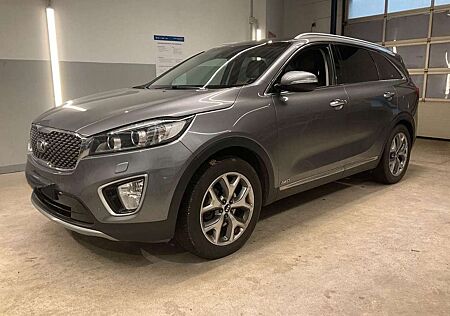 Kia Sorento Spirit 4WD 2.2 CRDi AHK/Kamera/SHZ/Xenon