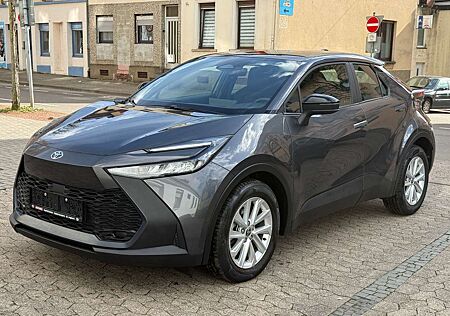 Toyota C-HR 1.8 Hybrid FWD Flow *Kamera/ACC/USB*