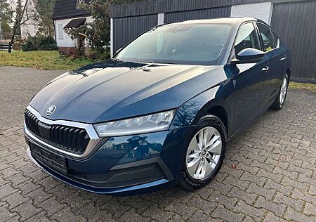 Skoda Octavia Lim. 2.0 TDI DSG*ACC*Virtual*Kam*LaneAss
