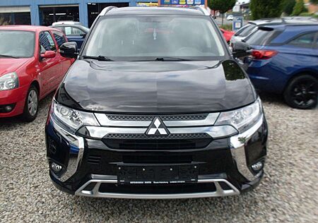 Mitsubishi Outlander PHEV Basis 4WD