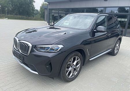 BMW X3 xDr. 20d -ACC-Memory-HiFi-360Kam-Laser-19Zoll