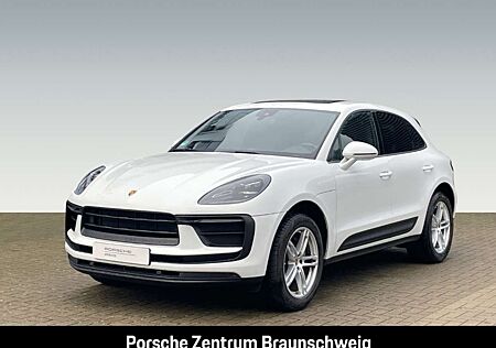 Porsche Macan Sportabgas BOSE Luftfederung Panoramadach