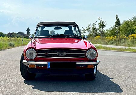 Triumph TR6