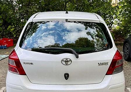 Toyota Yaris 5-Türer 1.0 VVT-i Life