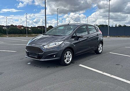 Ford Fiesta Trend SHZ ALU TÜV 05/2027