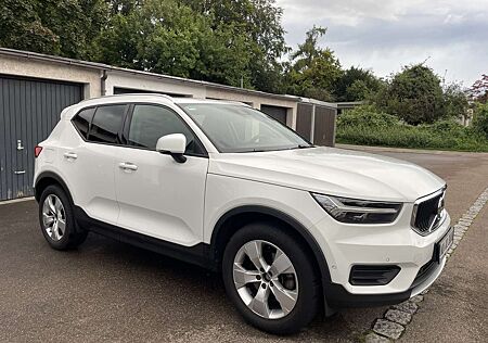 Volvo XC 40 XC40 Leder, Allrad,, Glasschiebedach, Standheizung