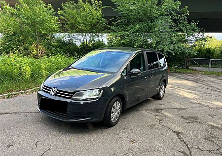 VW Sharan Volkswagen 2.0 TDI BlueMotion Technology Trendline