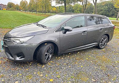 Toyota Avensis Touring Sports 1.8 Multidrive S Edition S+