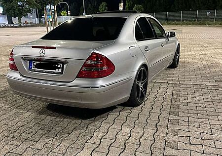 Mercedes-Benz E 320 Elegance