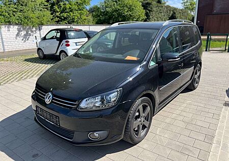 VW Touran Volkswagen Highline BMT*Automatik*Sitzheizung*Tüv Ne