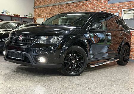 Fiat Freemont Black Code AWD-7 Sitzer-Leder-Navi-Kame