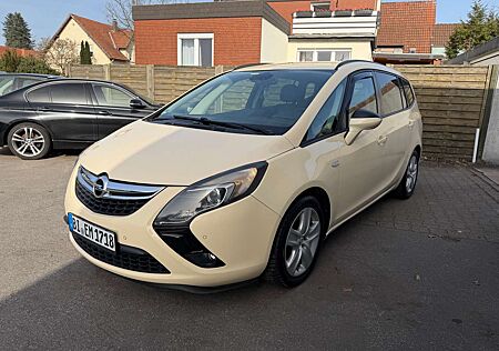 Opel Zafira Tourer 7-Sitzer-Klima-tempomat-ATM Motor 246.000km