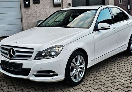 Mercedes-Benz C 180 CGI Lim. AVANTGARDE EURO 6 TÜV NEU NAVI
