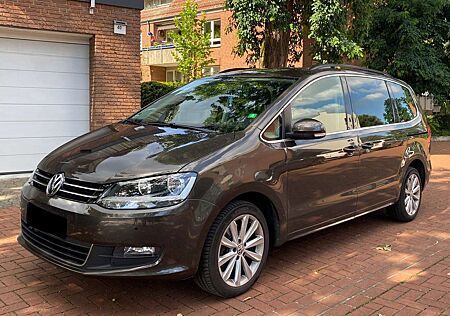 VW Sharan Volkswagen 2.0 TDI DSG BlueMotion Technology Comfortline