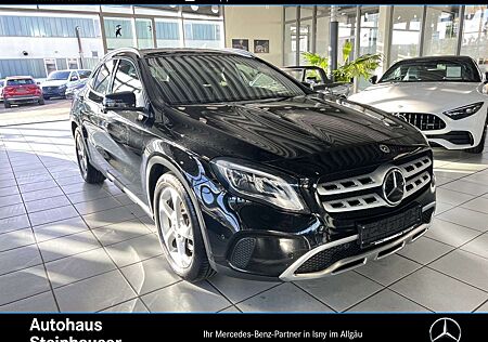 Mercedes-Benz GLA 250 4MATIC Urban/Comamd/LED/Kamera/DISTRONIC