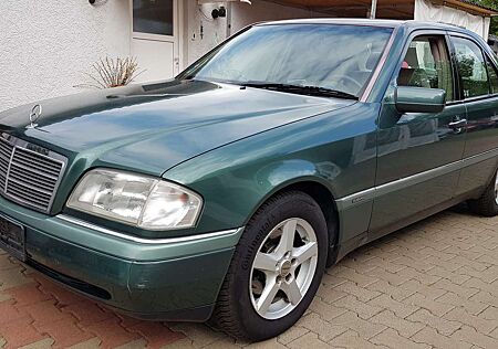 Mercedes-Benz C 180 Elegance Oldtimer H-Kennzeichen