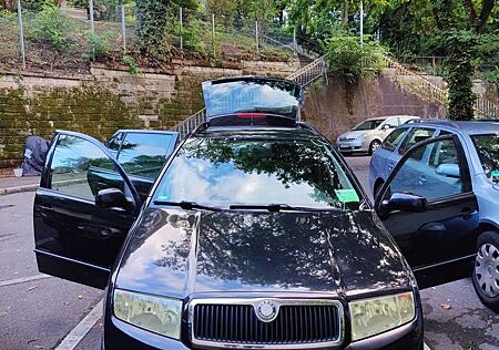 Skoda Fabia 1.4 16V Combi Tour de France Edition