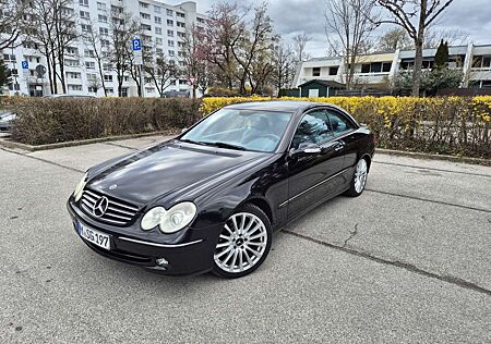 Mercedes-Benz CLK 200 Coupe Kompressor Avantgarde