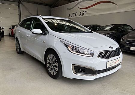 Kia Cee'd Ceed / Dream Team SHZ Navi Tempomat Klima CarPlay