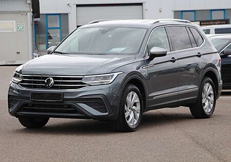 VW Tiguan Allspace Volkswagen Life 2.0 TDI ACC*7SITZER*AHK*RFK