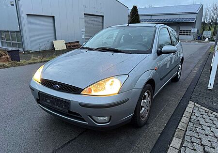 Ford Focus Trend - HU Neu - Service Neu