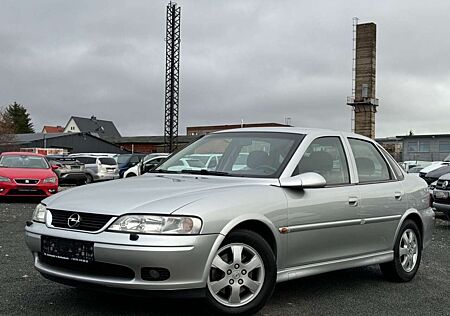 Opel Vectra 1.6 16V Selection Comfort