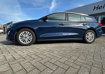 Ford Focus Titanium