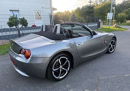 BMW Z4 Roadster 2.5i/Automatik/Navi/Xenon