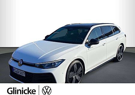 VW Passat Variant Volkswagen 2.0 TDI R-Line DSG, AHK, NAVI, RF