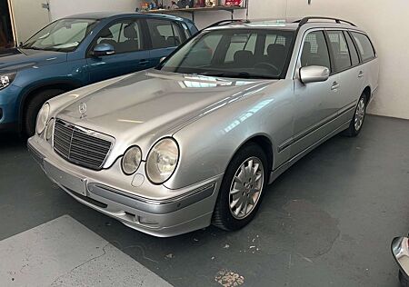 Mercedes-Benz E 270 T CDI Elegance DPF eSD AHK
