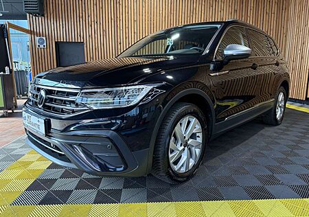 VW Tiguan Allspace Volkswagen TSI DSG 7-Sitzer *Navi*AHK*LED*