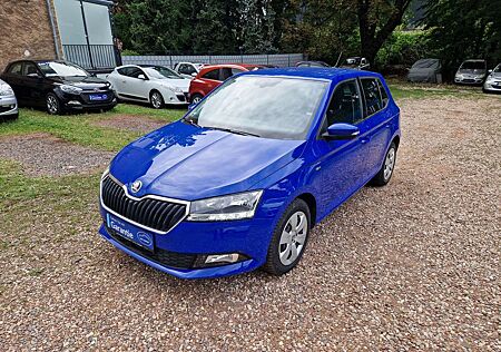 Skoda Fabia Klimatro 11Tkm LED 1Hnd Sitzhzg Tempom PDC