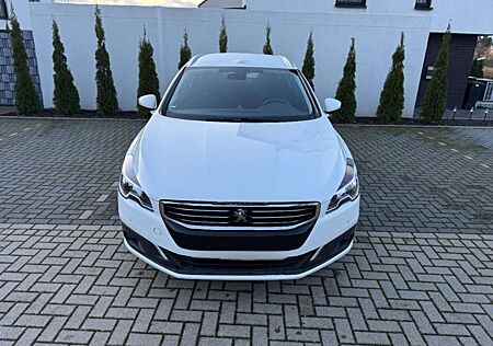 Peugeot 508 SW+BlueHDi+120+S&S/KAMERA/NAVI/LED/TotWinkel