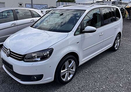 VW Touran Volkswagen Life