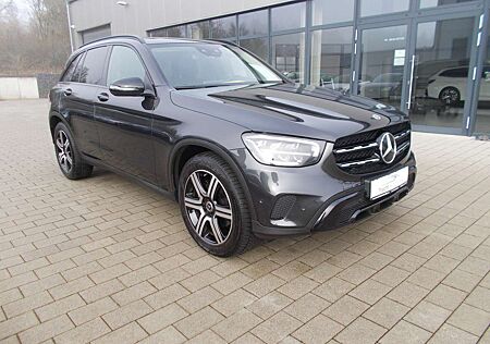Mercedes-Benz GLC-Klasse GLC 200 4Matic*Leder*Panoramad.*Night-Paket*R-Kamera*
