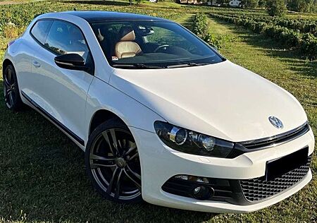 VW Scirocco Volkswagen 1.4 TSI DSG