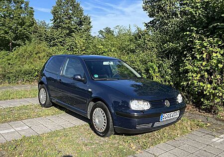 VW Golf Volkswagen IV 1.4 Trendline - Benzin
