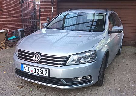VW Passat Variant Volkswagen 2.0 Blue TDI DPF DSG Highline