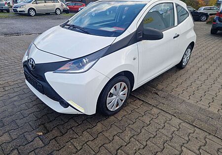 Toyota Aygo x-play