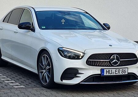 Mercedes-Benz E 200 d 9G-TRONIC AMG Line/Ambiente-Beleuchtung, TÜV