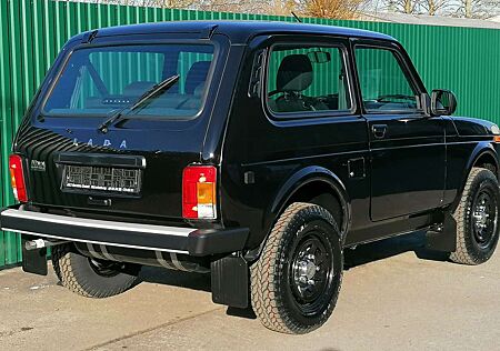 Lada Niva "NORMA EXKLUSIV" GAS/ DOTZ-Räder!