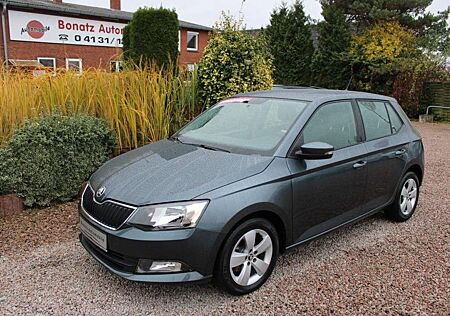 Skoda Fabia 1.2 TSI Ambition *Klimaanlage,PDC,Alu*