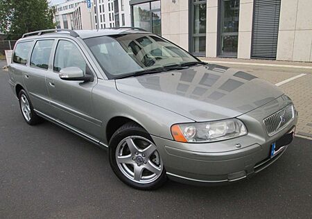 Volvo V70 2.4D Edition Comfort ,TÜV&AU+INSPEKTION NEU.