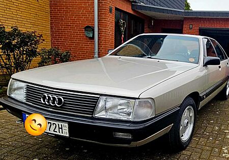 Audi 100 2.0 E H-Zulassung