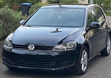 VW Golf Volkswagen VII 5-Türer 1.2 TSI Comfortline